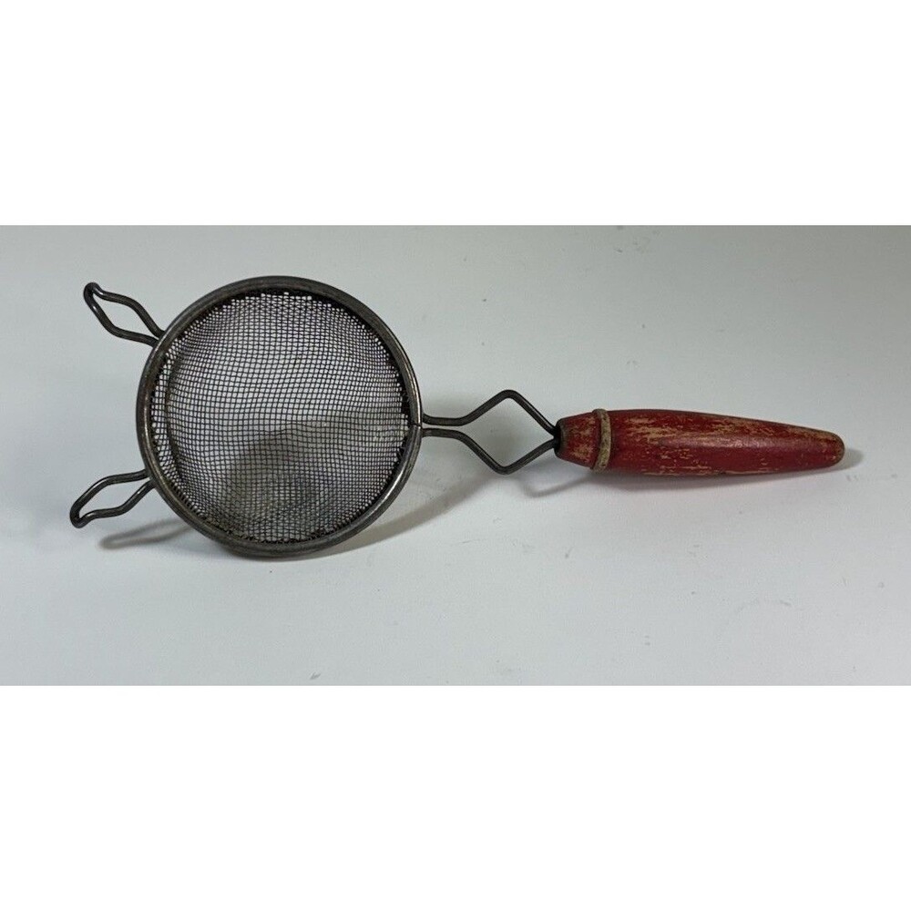 VINTAGE WOOD RED HANDLE STRAINER 5"